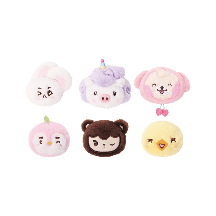 EXO RANDOM DOLL BADGE